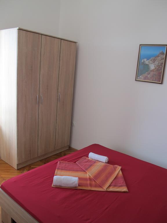 Maestral Apartments Malinska Ruang foto